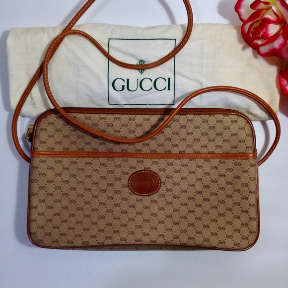 Gucci Handbags - VINTAGE GUCCI Canvas Tan Monogram Crossbody Bag